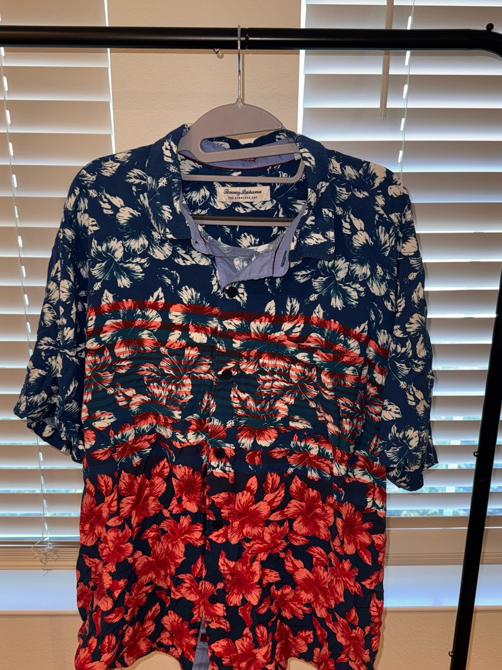 Tommy Bahama Blue White Red Floral Button-Down Shirt